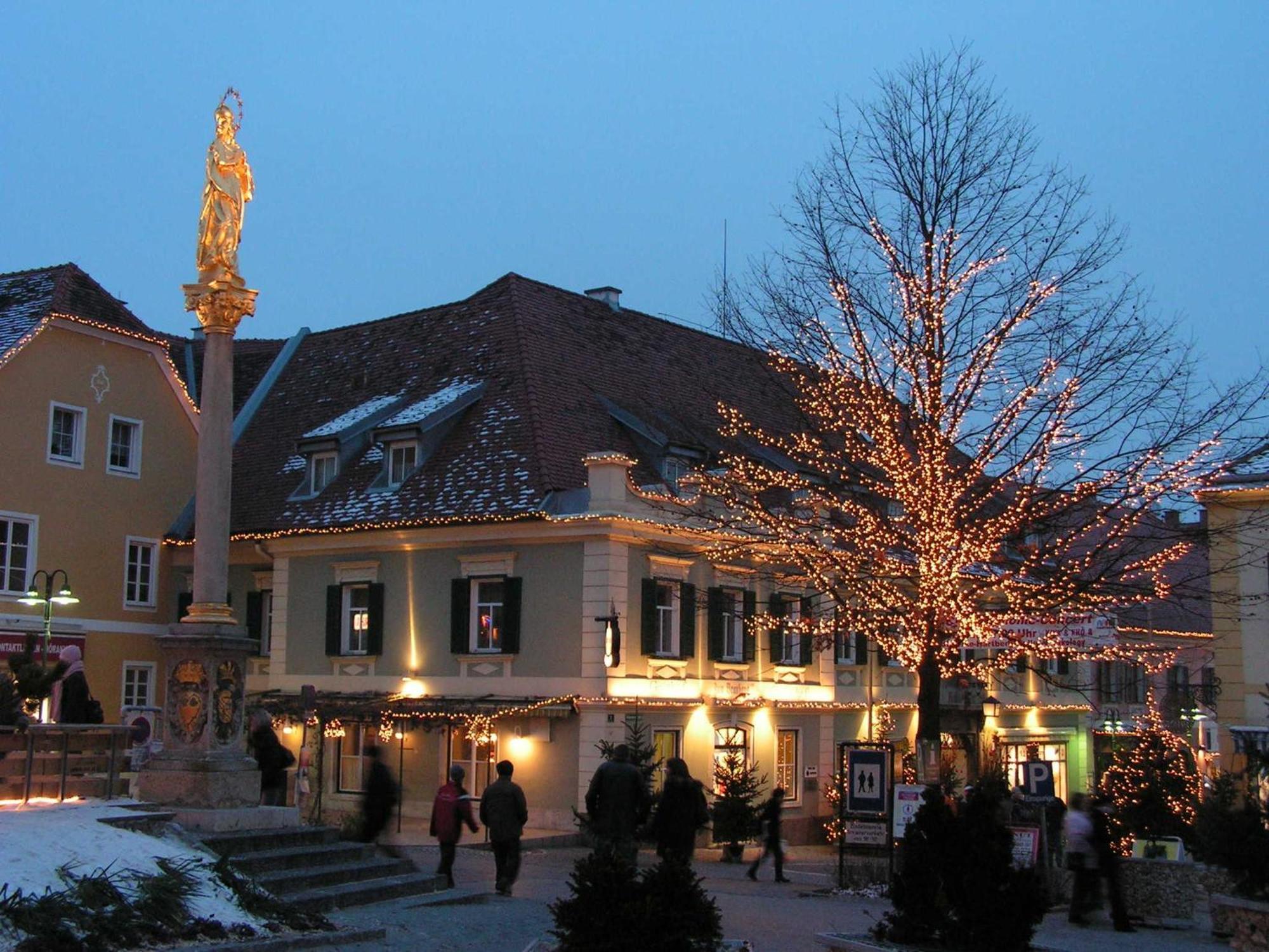 Gasthof Restaurant Zum Brauhaus Хартберг Екстериор снимка