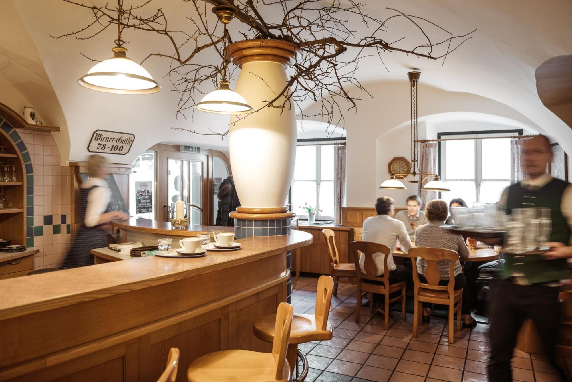 Gasthof Restaurant Zum Brauhaus Хартберг Екстериор снимка